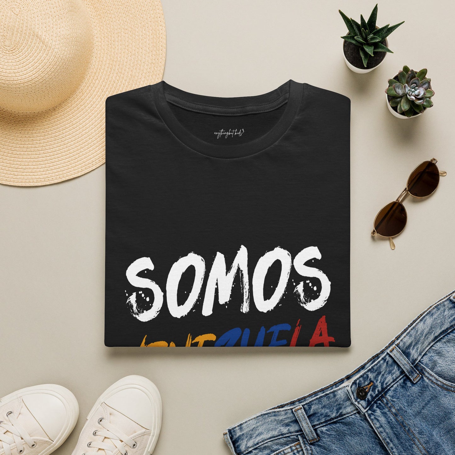 Somos Venezuela  Relief Tee